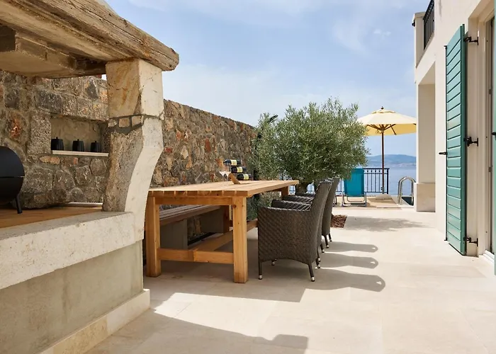 Vinomare * Krmpote-Vodice