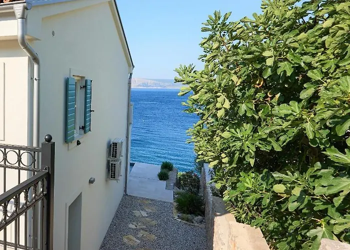 Vinomare * Krmpote-Vodice